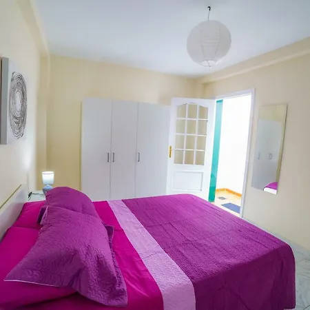 Positive Apartment *